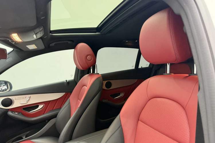 Used Mercedes-Benz GLC Coupe 2021 GLC 260 4MATIC Coupe SUV Headliner