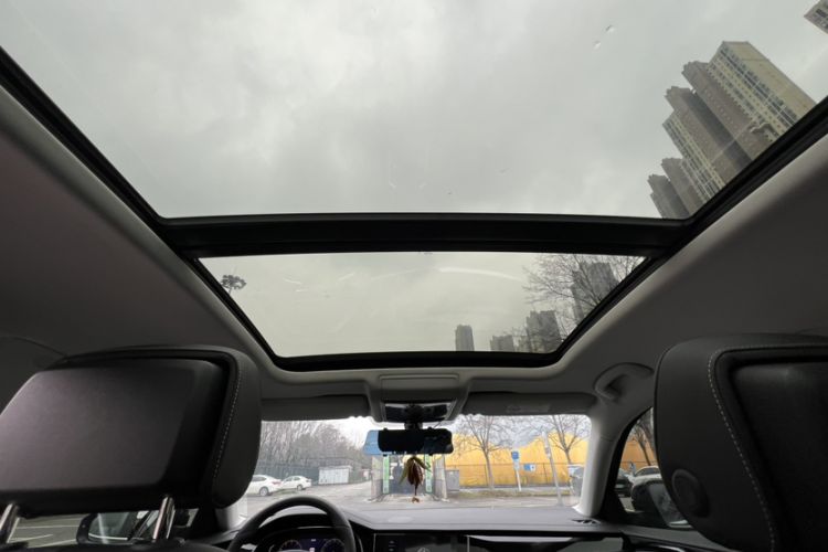 Used Volkswagen Passat 2025 Outstanding Model 380TSI Starry Dragon Edition Interior 6