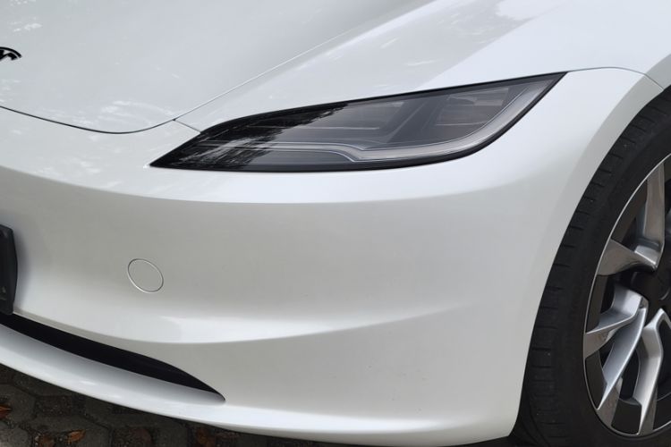 Used Tesla Model 3 2023 Long-Range All-Wheel-Drive Version