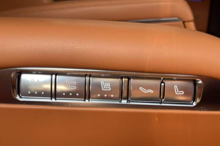 Used Hima AITO M9 2024 Range-Extended Ultra Version 52 kWh 6-Seater Model