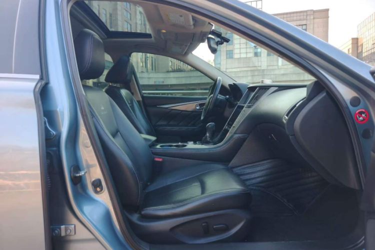 Used Infiniti Q50 2014 2.0T Luxury Edition