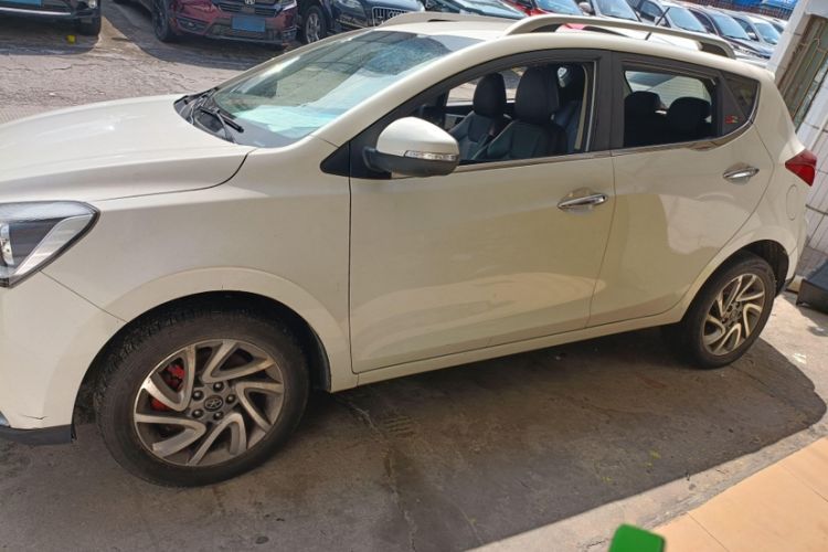 Used JAC Group Refine S2 2015 1.5L CVT Luxury Edition