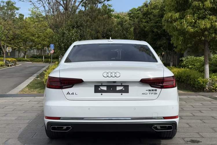 Used Audi A4L 2019 40 TFSI Ambition China VI Exterior 4
