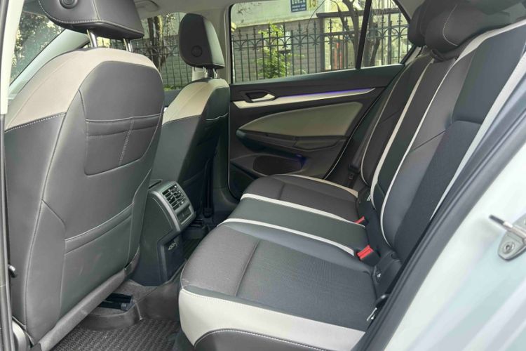 Used Volkswagen Golf 2024 280TSI DSG Pro 50th Anniversary Edition