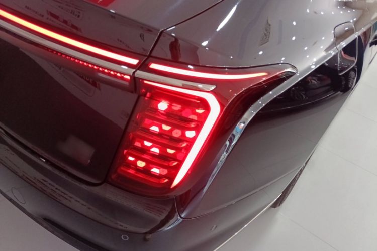 Used Hongqi H9 2024 2.0T Qichang Private Enjoyment Luxury Edition