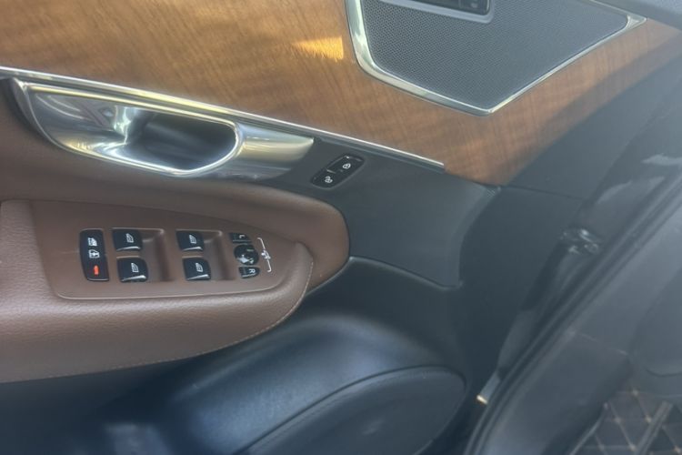 Used Volvo XC90 2021 B5 SmartDrive Luxury Edition 5-seater