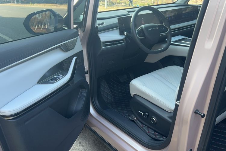 Used SAIC MAXUS G70 2024 2.0T Automatic Flagship Version 7 Seats