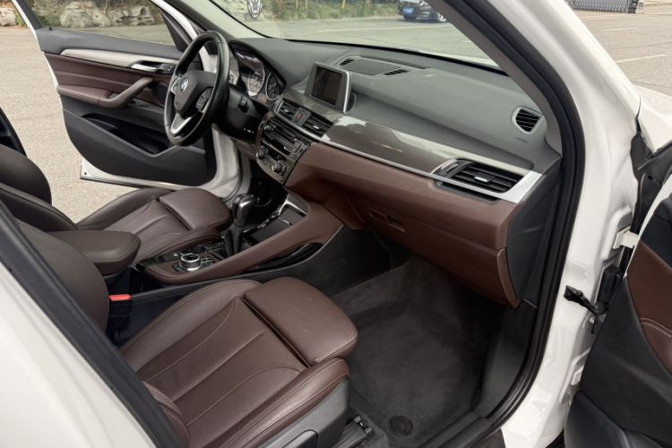 Used BMW X1 2016 sDrive20Li Luxury Model