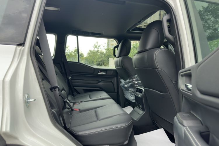 Used Toyota Prado 2025 2.4T All-Weather TX Version 5 Seats