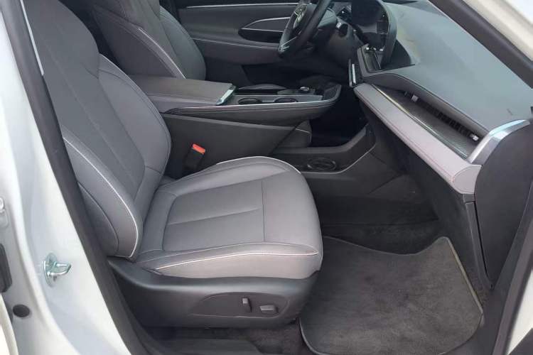 Used Buick E5 2025 Model 620KM Prestige Edition