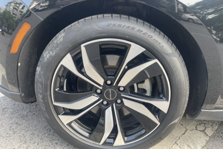 Used SERES SF5 2020 Four-Wheel Drive High-Performance Sports Edition
