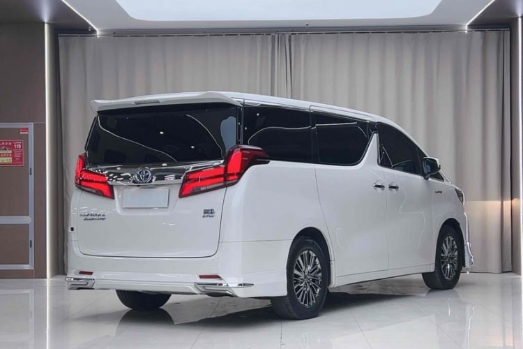 Used Toyota Alphard 2019 Dual-Engine 2.5L Luxury Edition