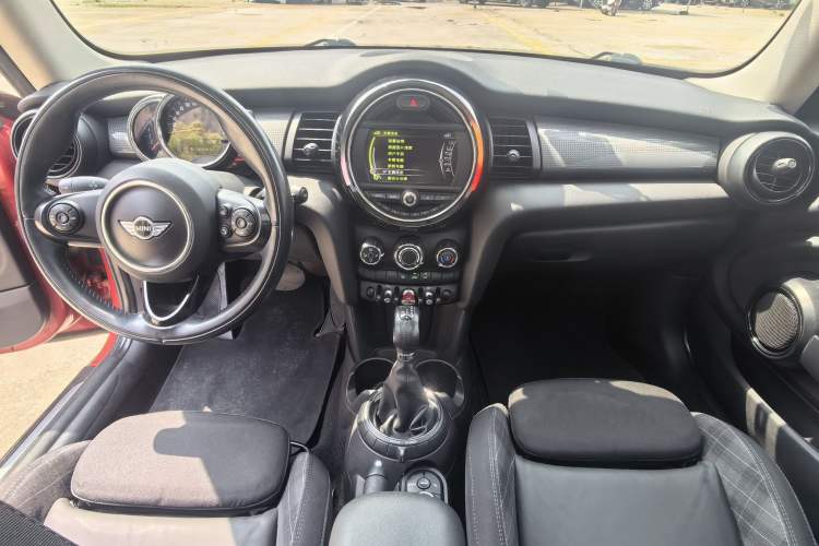 Used MINI 2016 1.5T COOPER