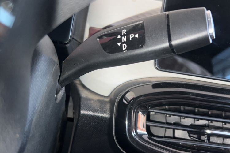 Used SOL E10X 2021 302 km Range Fashion Edition 31.4 kWh