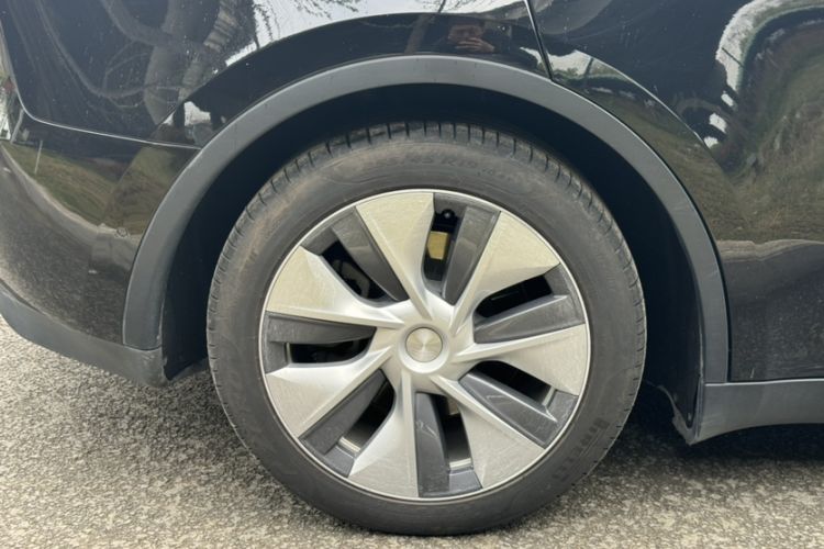 Used Tesla Model Y 2022 Rear-Wheel-Drive Version