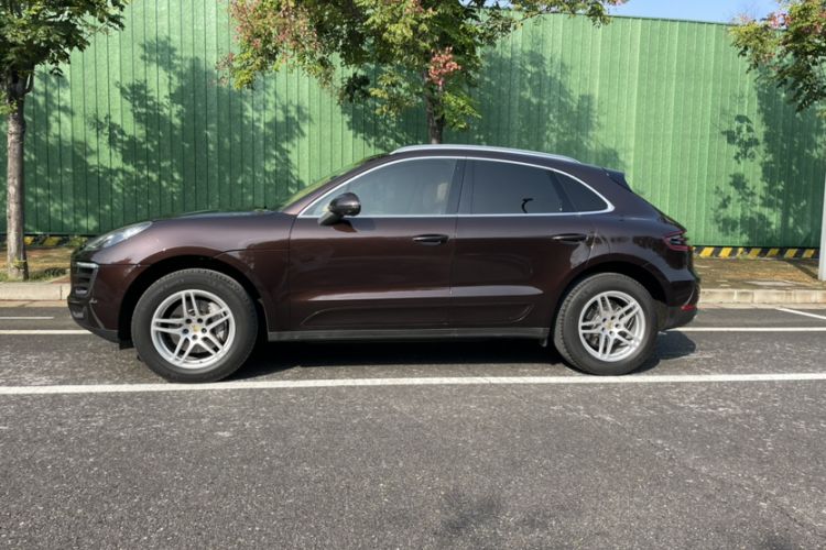 Used Porsche Macan 2017 Macan 2.0T
