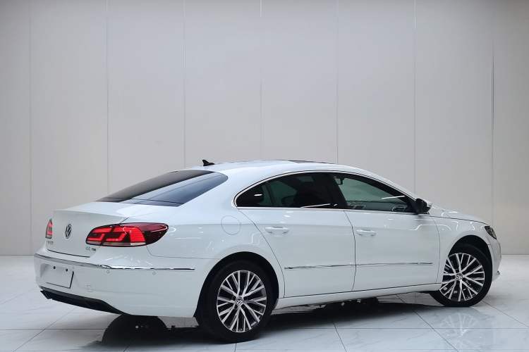 Used Volkswagen FAW-Volkswagen CC 2016 2.0 TSI Luxury Model
