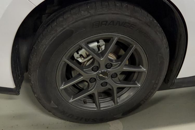 Used BYD Seal 06 New Energy 2025 DM-i Smart Drive 80KM Luxury Model Exterior 3