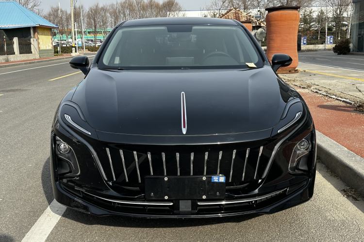 Used Hongqi E-QM5 2023 620km PLUS
