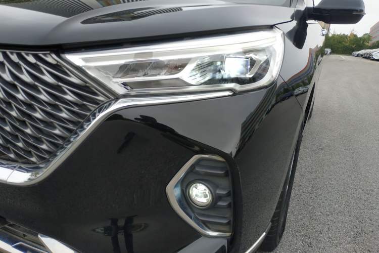 Used Haval M6 2021 PLUS 1.5T DCT Luxury Smart Connectivity Model