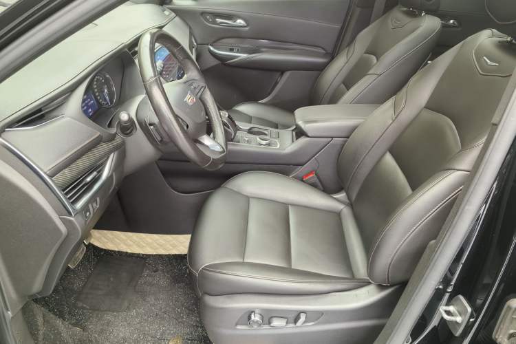 Used Cadillac XT4 2018 28T Two-Wheel Drive Luxury Sport Model
