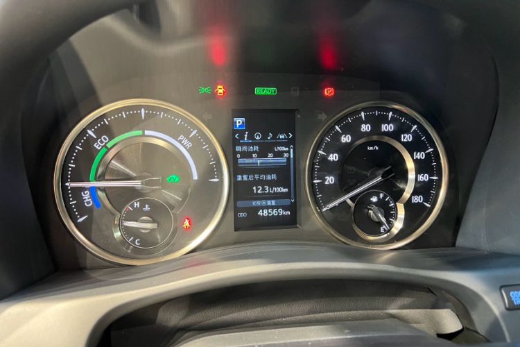 Used Toyota Vellfire 2020 Dual-Engine 2.5L HV Luxury Edition Odometer Close Up