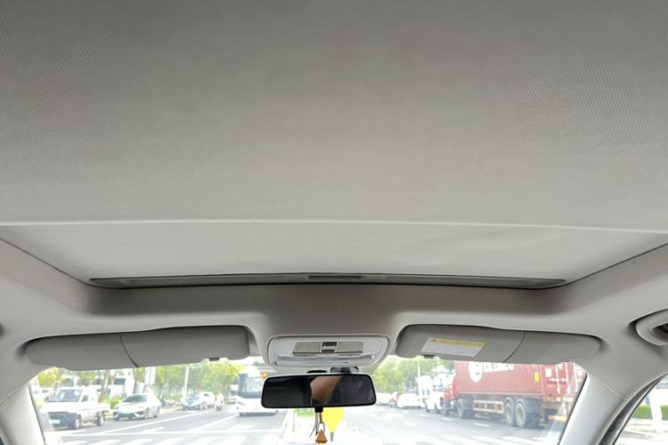 Used Roewe Ei5 2018 Internet Luxury Edition