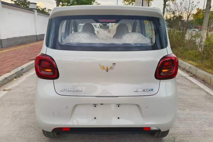 Used Wuling Hongguang MINIEV 2025 Four-Door Version Premium Edition