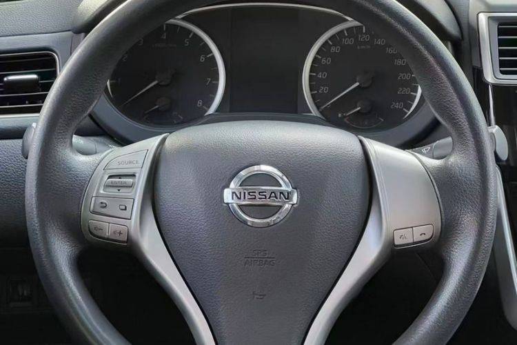 Used Nissan Tiida 2016 1.6L CVT Smart Drive Edition