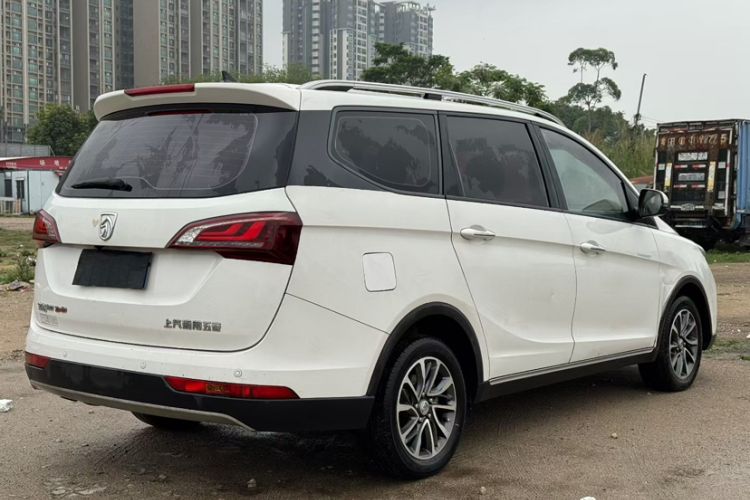 Used Baojun 730 2019 1.5T CVT Flagship Model 7 Seats China VI Emission Standard