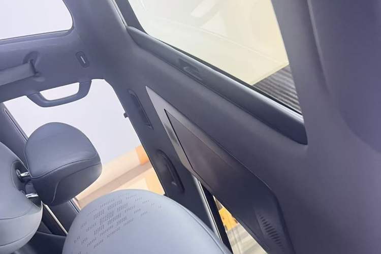 Used Dongfeng eπ eπ008 2024 210Max Range-Extended Version 6 Seats