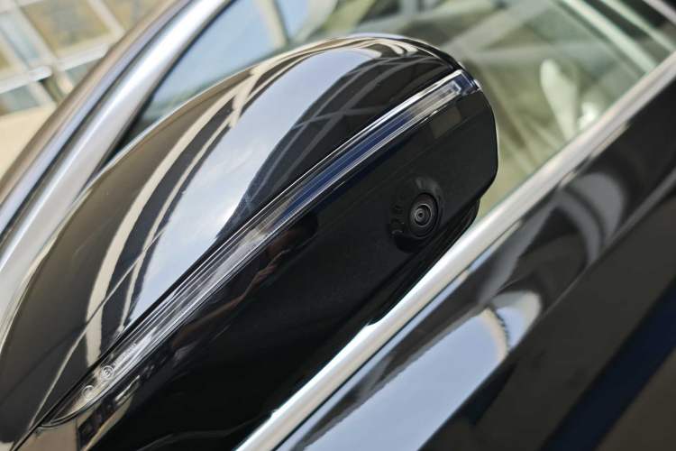 Used Mercedes-Benz E-Class New Energy 2024 E 350 e L Plug-in Hybrid Sedan