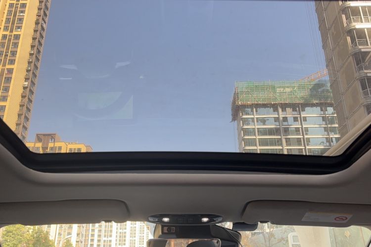 Used AION Y 2022 Plus 70 Tech Edition