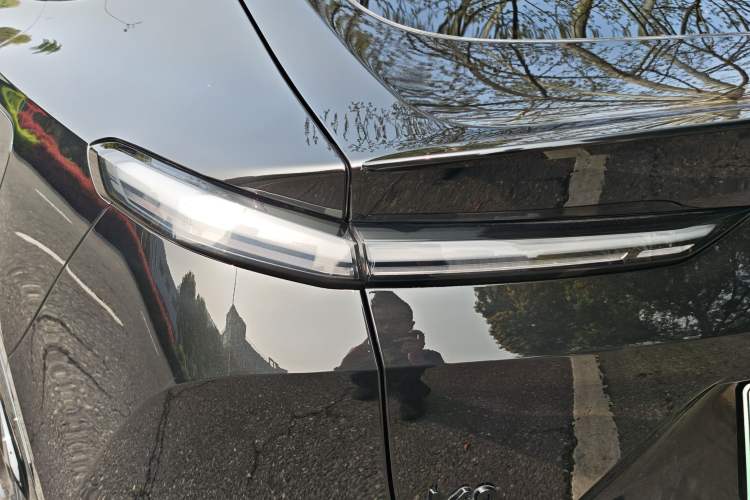 Used ONVO L60 2024 60 kWh Rear-Drive Version
