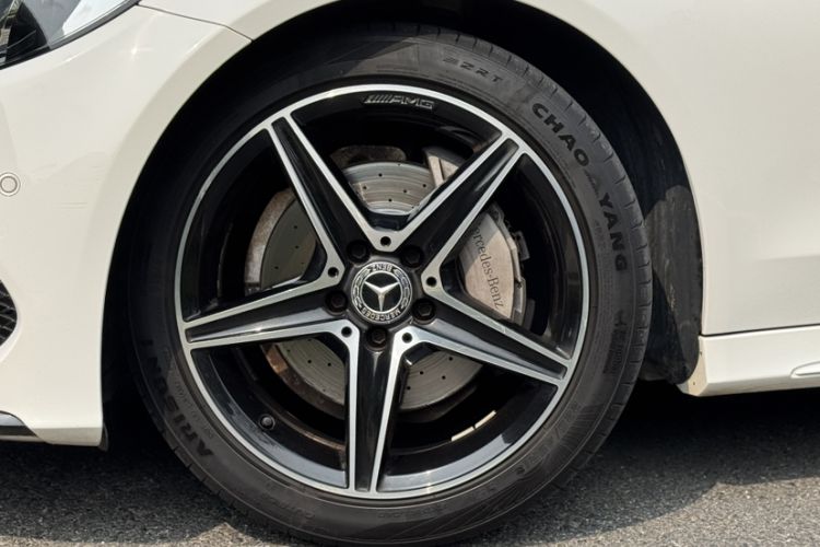 Used Mercedes-Benz C-Class 2018 C 200 Coupe Exterior 4