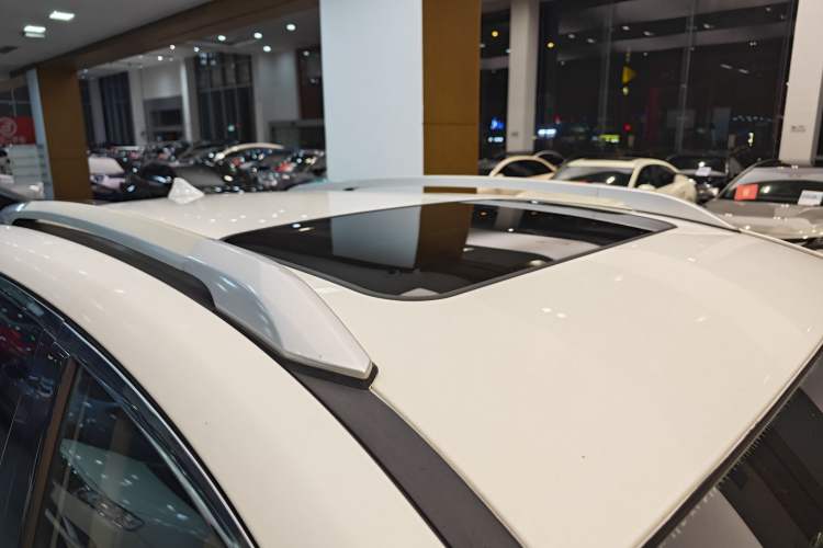 Used GAC Trumpchi GS4 2017 235T Automatic Two-Wheel Drive Luxury Smart Connectivity Version