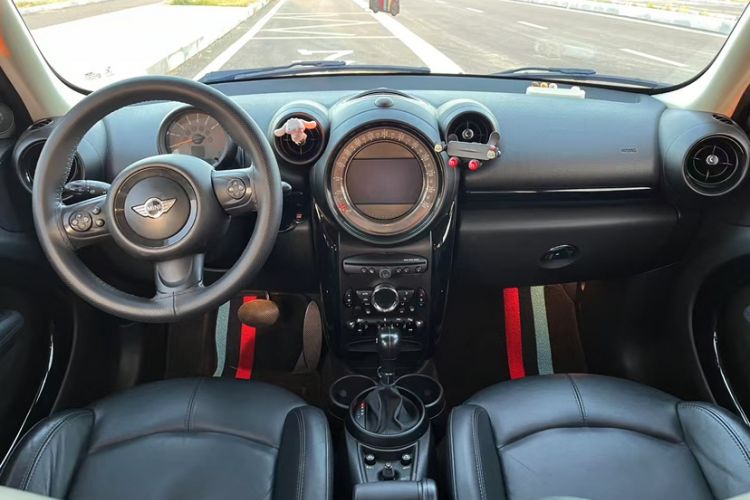 Used MINI Countryman 2016 1.6T COOPER ALL4 Excitement Edition Enthusiast
