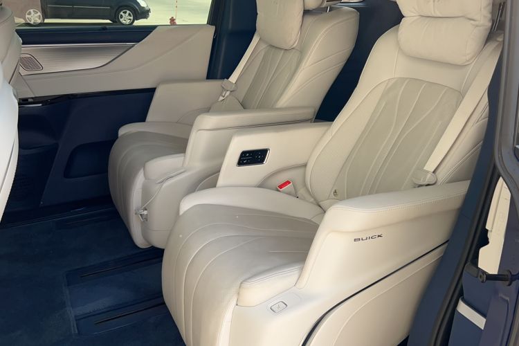 Used Buick GL8 New Energy 2024 Lu Zun Luxury Edition 7-Seater
