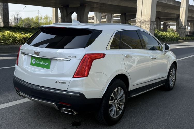 Used Cadillac XT5 2016 25T Luxury Model

