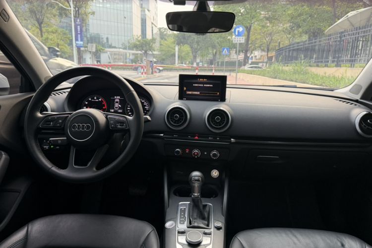 Used Audi A3 2020 Limousine 35 TFSI Fashion Edition China VI Emission Standard