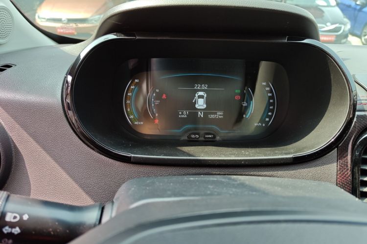 Used Chery New Energy Little Ant 2022 Revised Version Sweet Pink Edition Half-Sugar Version Lithium Iron Phosphate 30.7 kWh 30 kW 301 km