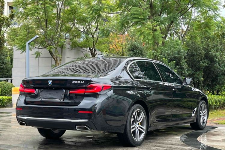 Used BMW 5 Series 2022 530Li Leading Luxury Package
