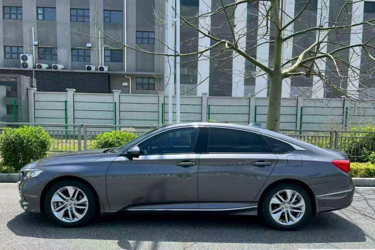 Used Honda Accord 2018 260TURBO Elite Edition China VI Exterior 4