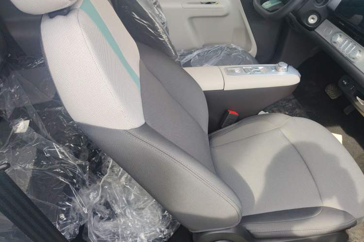 Used CHANGAN Lumin 2025 205 km Xiangqin Version
