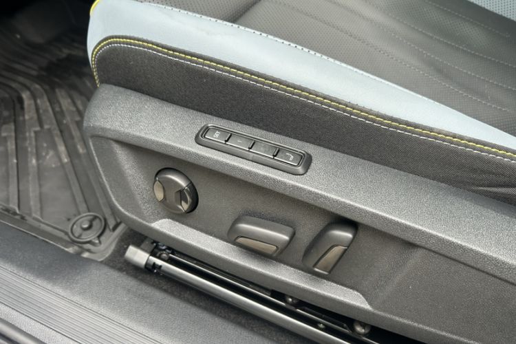 Used Volkswagen ID.4 X 2025 Revised Version Smart Edition Outstanding Grade Interior 1