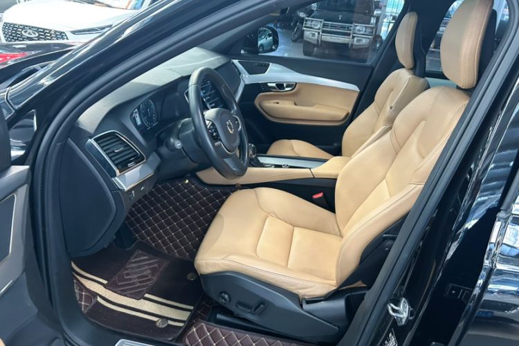 Used Volvo XC90 2018 T6 Zhiyi Edition 7-Seater