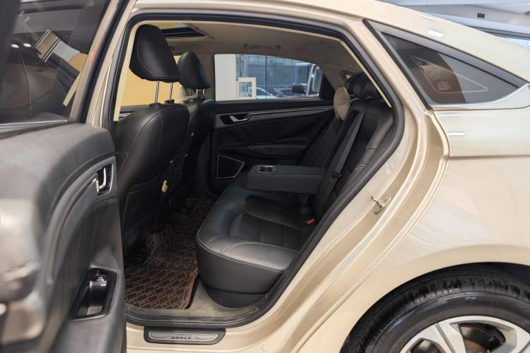 Used Geely Auto Emgrand GL 2018 1.4T DCT Elite Smart Connectivity Version
