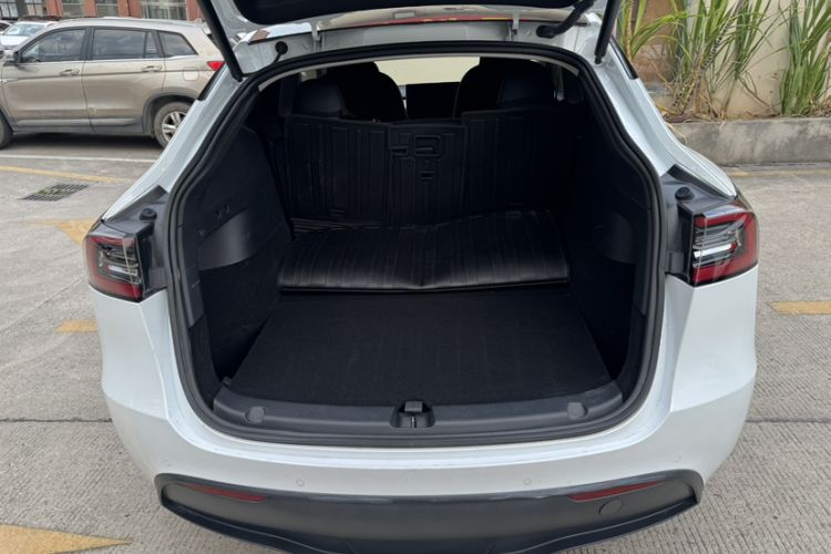 Used Tesla Model Y 2022 Rear-Wheel-Drive Version