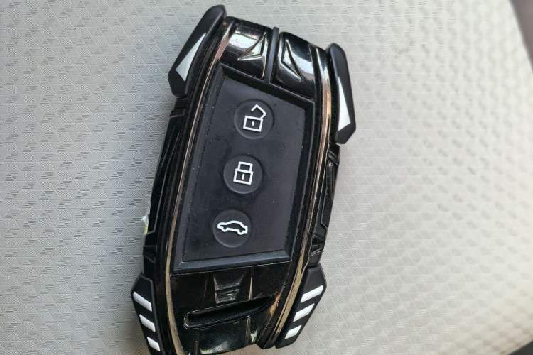 Used Baojun RC-6 2019 1.5T CVT 24-Hour Online Luxury Edition