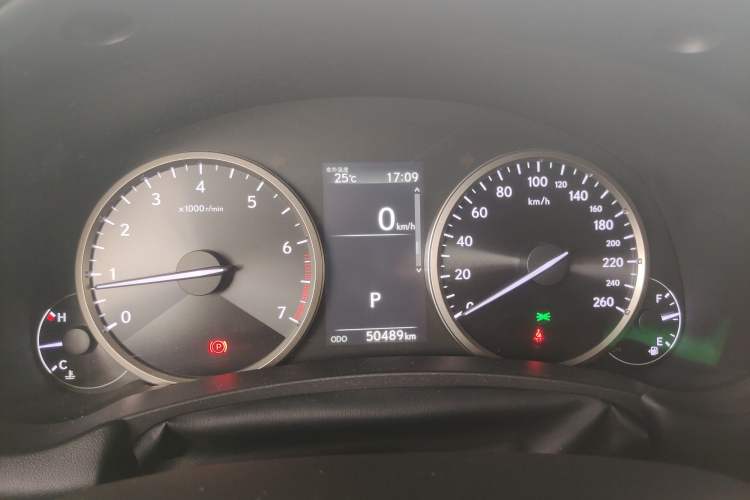 Used Lexus NX 2020 200 All-Wheel Drive Fēngshàng Version China VI Standard Odometer Close Up